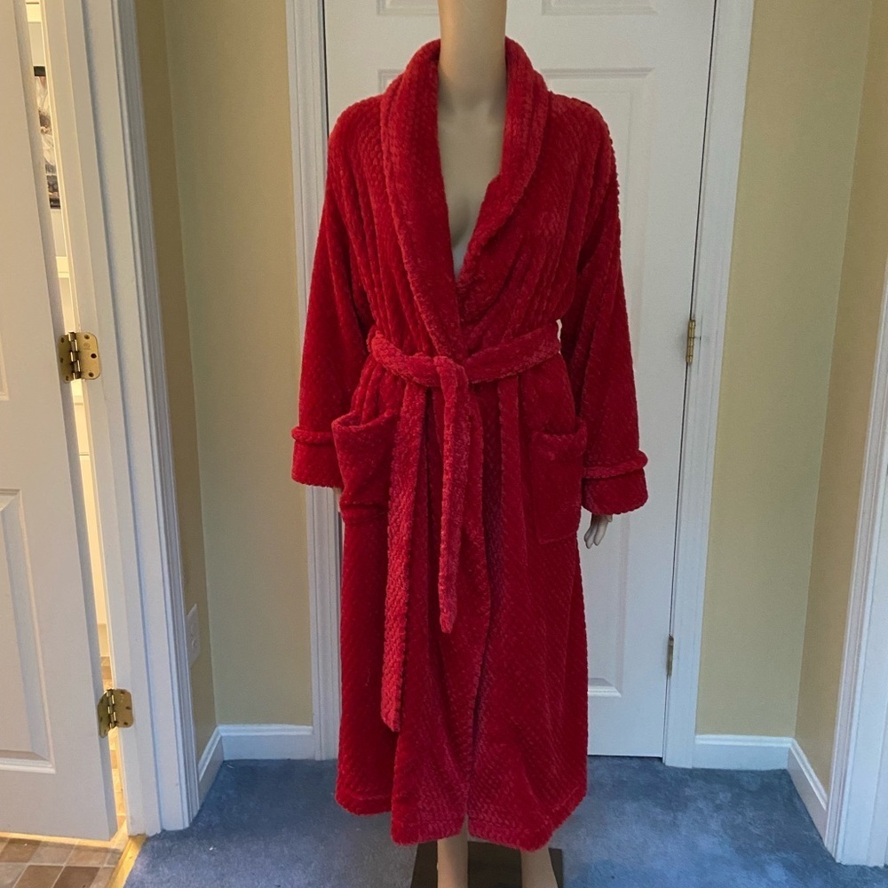 Sonoma Women's Red Robe Midi Faux Fur Soft Cozy Tie Waist Size Medium